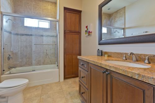 36422 Sandsal Cir, Rancho Mirage CA  92270-1916 exterior