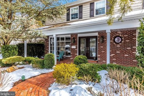1231 Glenburnie Ln, Dresher, PA 19025-1619