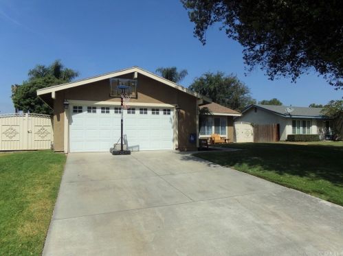 2868 Arcadian Shores Rd, Ontario, CA 91761-7512