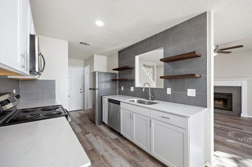 363 Fantail Loop, Austin TX 78734-4870 exterior