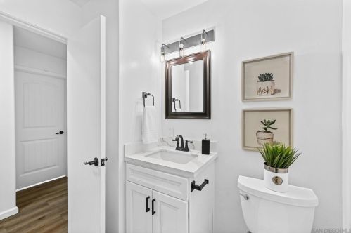 4031 Datcho Dr, San Diego CA 92117-4621 exterior