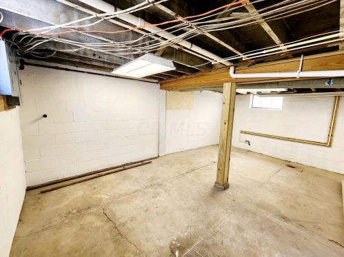 114 Paint St, Washington Ch OH  43160-1336 exterior