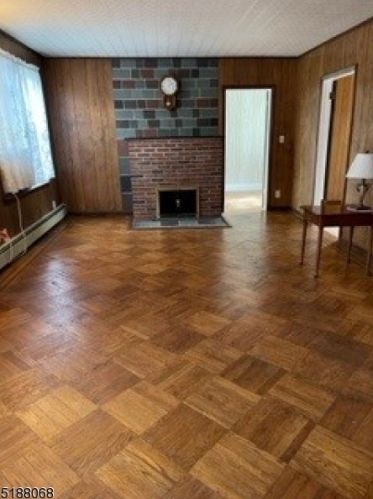 29 Cambridge Rd, Verona, NJ 07044-3023