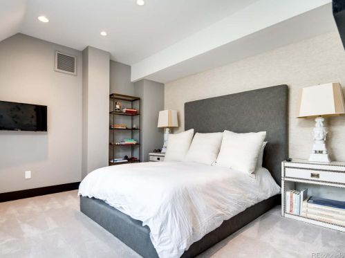 514 Cook St, Denver CO 80205-3735 exterior