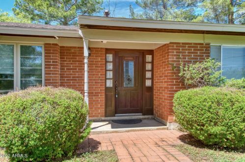 1264 Yucca Dr, Sierra Vista, AZ 85635-4220
