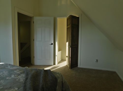 2575 Graham St, Milwaukee WI  53207-1609 exterior