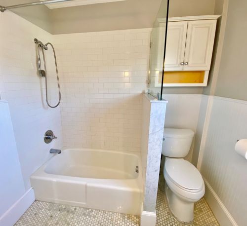 69 Hill St, Dover NH  03820-3139 exterior