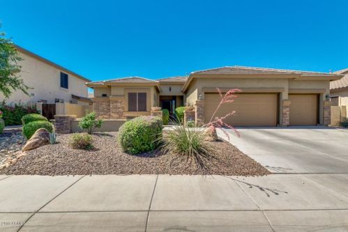 3905 Vallejo Dr, Gilbert, AZ 85298-9181