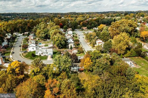 1950 Bergdoll Ave, Boothwyn PA exterior