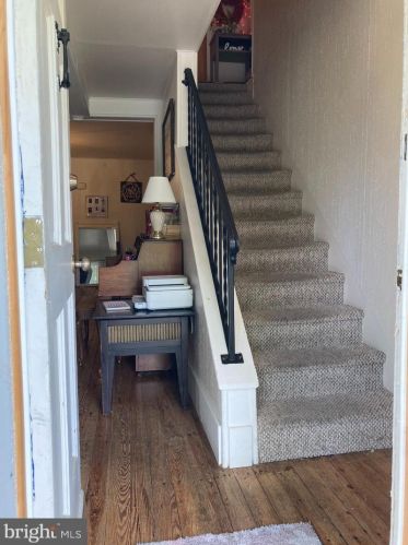 114 Loomis St, Easton, PA 18045-3743