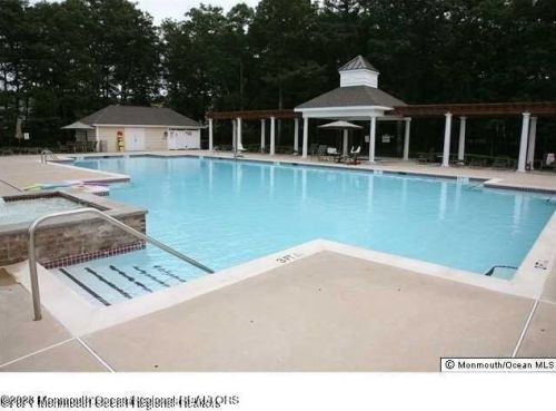 129 Sophee Ln, Lakewood NJ  08701-6286 exterior