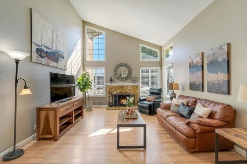 16740 Feliz Ct, Morgan Hill, CA 95037-3812