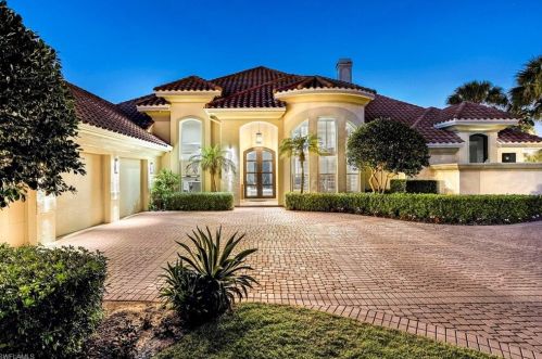 1307 Little Blue Heron Ct, Naples, FL 34108-3311