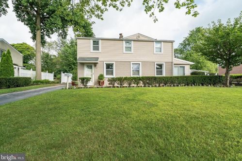 312 Greenwood Rd, Lansdale, PA 19446-2914