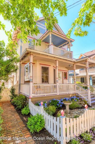79 Pilgrim Pathway, Ocean Grove, NJ 07756-1355
