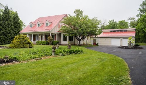 1107 Buchanan Trl, Mc Connellsburg, PA 17233-8212