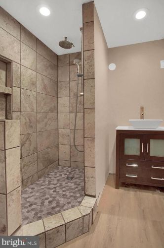 3655 Derry St, Harrisburg PA 17111-4354 exterior