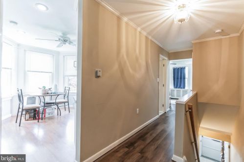 325 Brighton Ter, Holmes PA  19043-1307 exterior