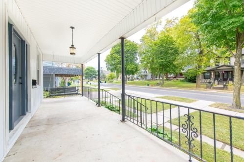 405 Madriver St, Bellefontaine, OH 43311-2212