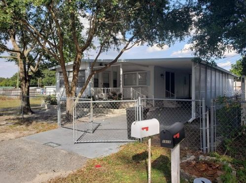 1924 Patriot Ln, Tarpon Springs, FL 34690-6026