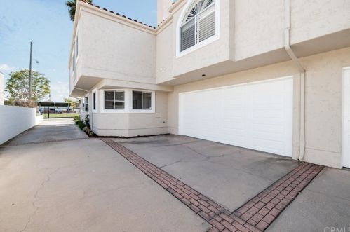 2419 Ruhland Ave, Redondo Beach, CA 90278-2503