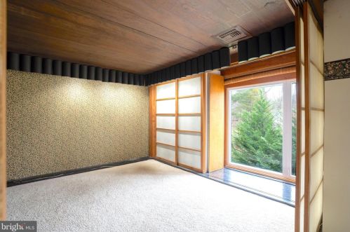 285-6 Chelsea Cir, Newtown Square PA  19073-2104 exterior