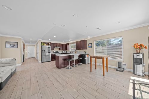 7891 Railroad Ave, Riverside CA  92504-4139 exterior