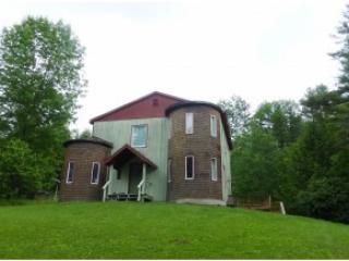446 Carlstrom Rd, Starksboro, VT 05443-9764