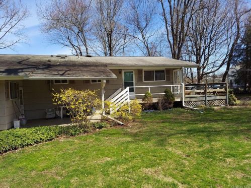 3536 Dane St, Shrub Oak, NY 10588-1802