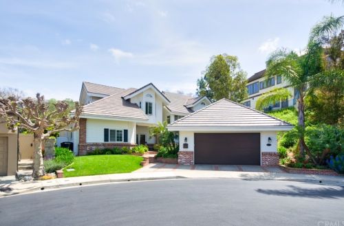 7 Windsor, Newport Beach, CA 92660-6735
