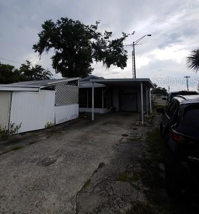 611 Lincoln Ave, Lakeland, FL 33815-1377
