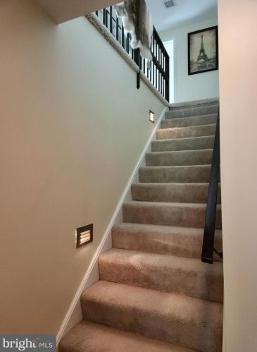 107 Quintynnes Dr, Wilmington DE  19807-1435 exterior