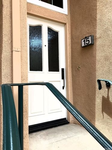 15 Arese Aisle, Irvine, CA 92606-8354