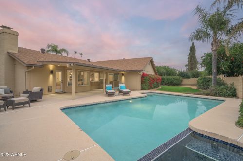 5015 Paradise Ln, Scottsdale AZ  85254-1045 exterior