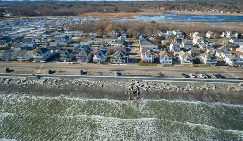 809 Ocean Blvd, Hampton NH  03842-3016 exterior