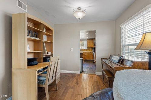 1640 Rivas Ln, Oxnard CA 93035-2749 exterior