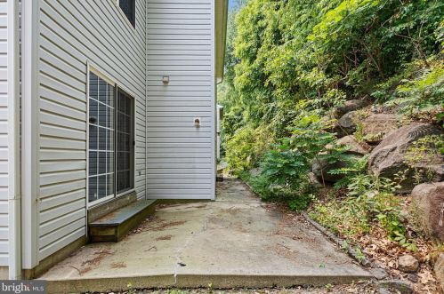 14 Victory Way, Boothwyn PA  19061-2470 exterior