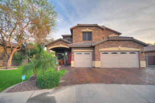 6750 71st Dr, Glendale, AZ 85303-3009