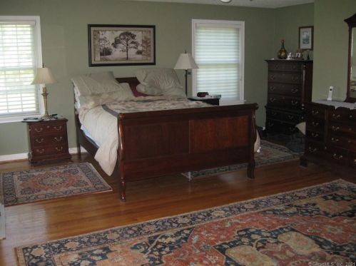 109 Moore Hill Dr, Southington CT  06489-2929 exterior