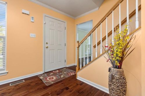 1627 Norman Dr, Sewickley, PA 15143-8558