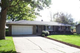 109 Hillcrest Dr, Lyons, WI 53105-1318