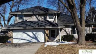 3302 Leawood Dr, Bellevue, NE 68123-2155