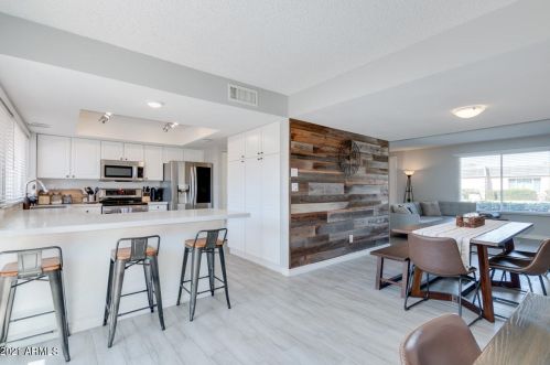 4919 Granite Reef Rd, Scottsdale AZ  85251-1726 exterior