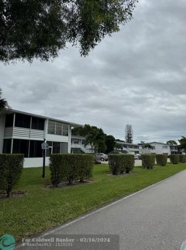 290 Norwich M, West Palm Beach, FL 33417-7926