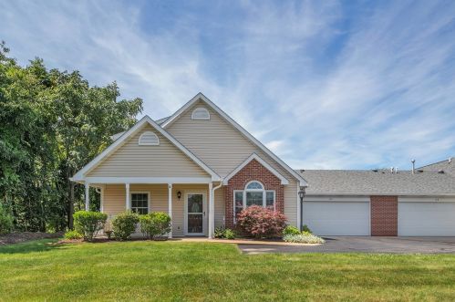 120 Rana Ln, Gibsonia, PA 15044-5303