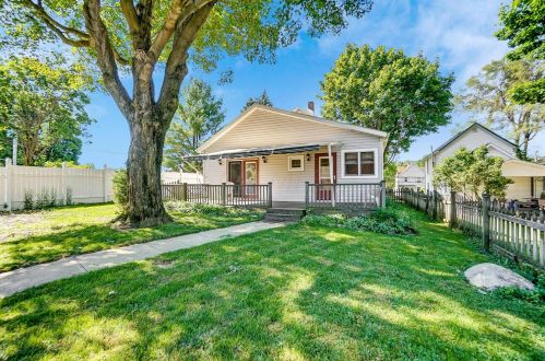 649 Sandusky Ave, Bellefontaine OH  43311-2746 exterior