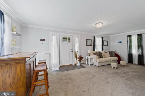 308 Colonial Ave, West Deptford NJ  08096-1010 exterior