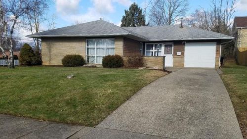 114 Catherine Ln, Alliance, OH 44601-5016
