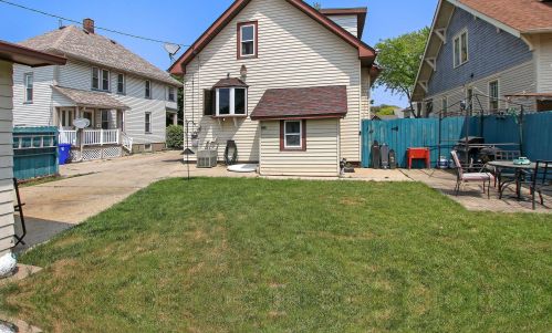 3912 8 Ave, Kenosha WI 53158-5409 exterior