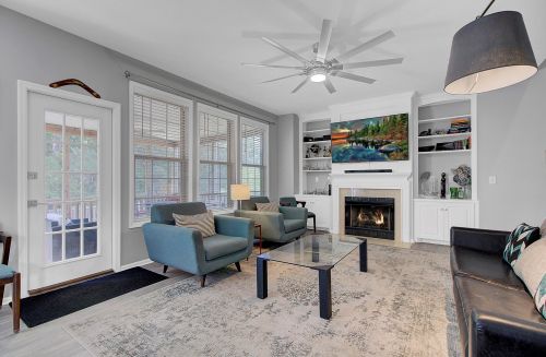 1064 Willoughby Ln, Mount Pleasant SC  29466-9038 exterior